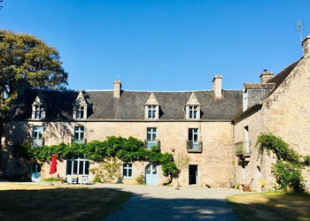 https://www.randodiete.fr/wp-content/uploads/2020/12/manoir-botcol-1-350x250.jpg